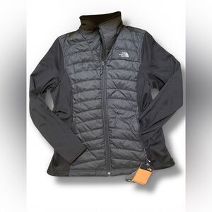 NWT- The North Face Women's Mashup Jacket